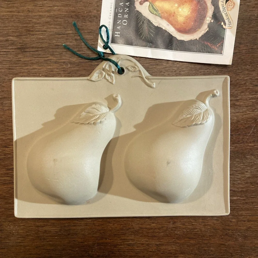N/A pear brown
